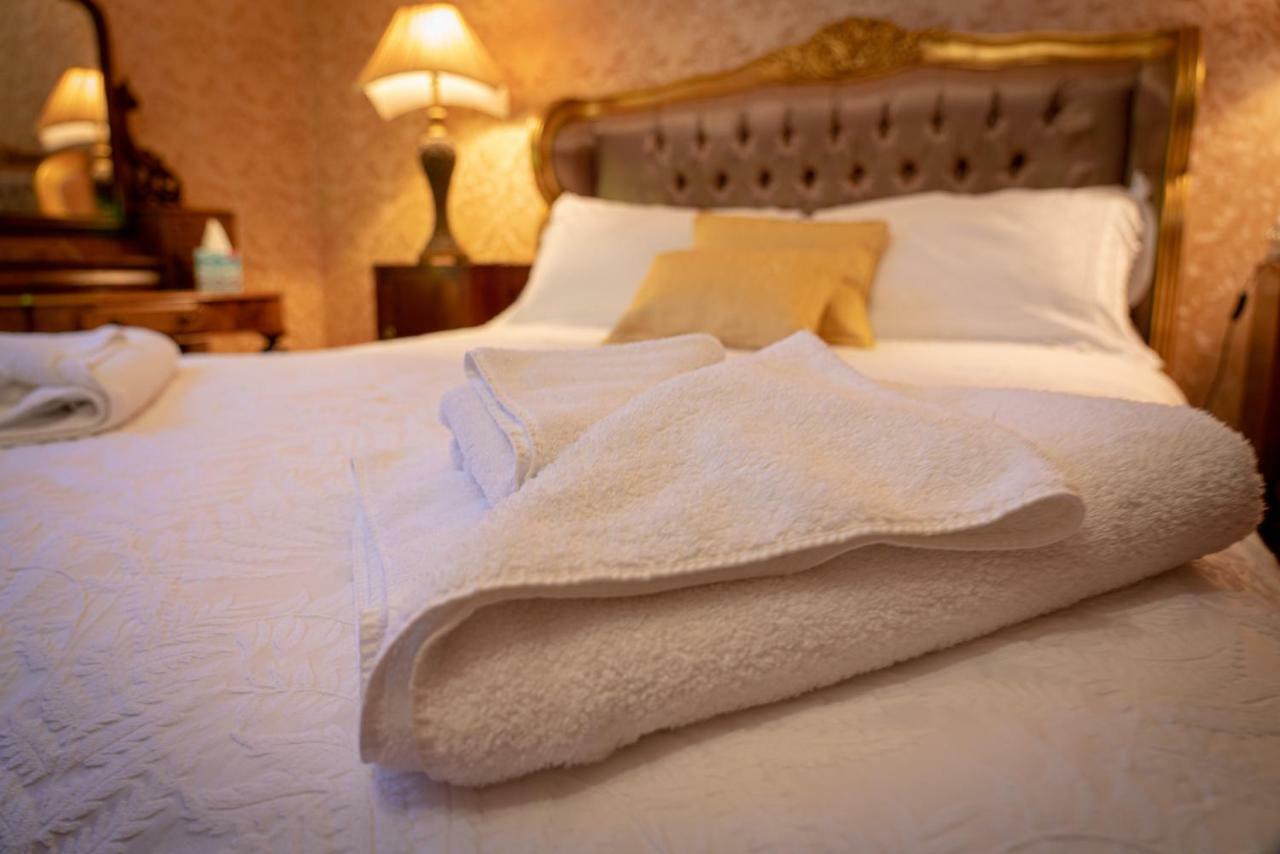 Ledgowan Lodge Hotel Achnasheen Bagian luar foto